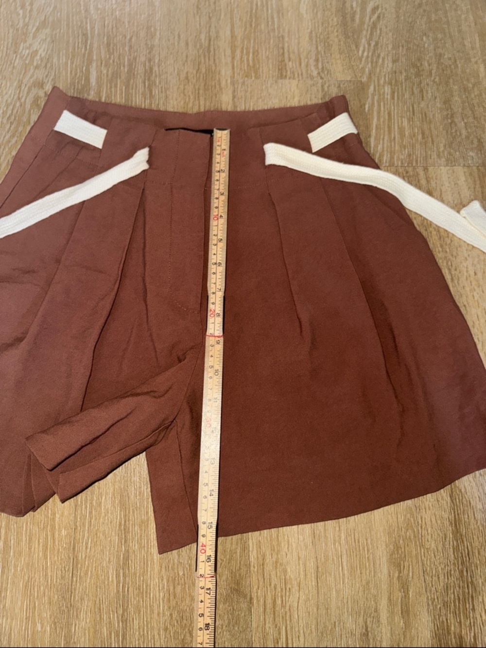 Mango Brown High Rise Belted Pleated Trouser Shorts Brown Size 4 - Picture 7 of 9